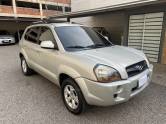 HYUNDAI - TUCSON - 2012/2013 - Dourada - R$ 51.900,00