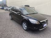 FORD - FOCUS - 2010/2011 - Preta - R$ 39.900,00