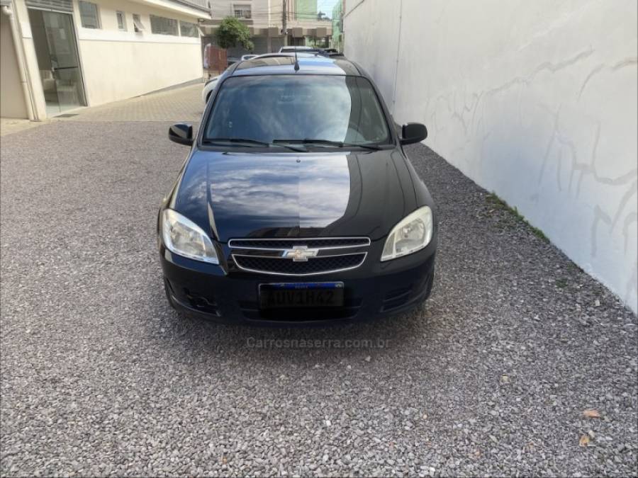 CHEVROLET - PRISMA - 2011/2012 - Preta - R$ 27.900,00