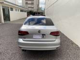 VOLKSWAGEN - JETTA - 2016/2016 - Prata - R$ 75.900,00