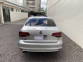 VOLKSWAGEN - JETTA - 2016/2016 - Prata - R$ 78.900,00