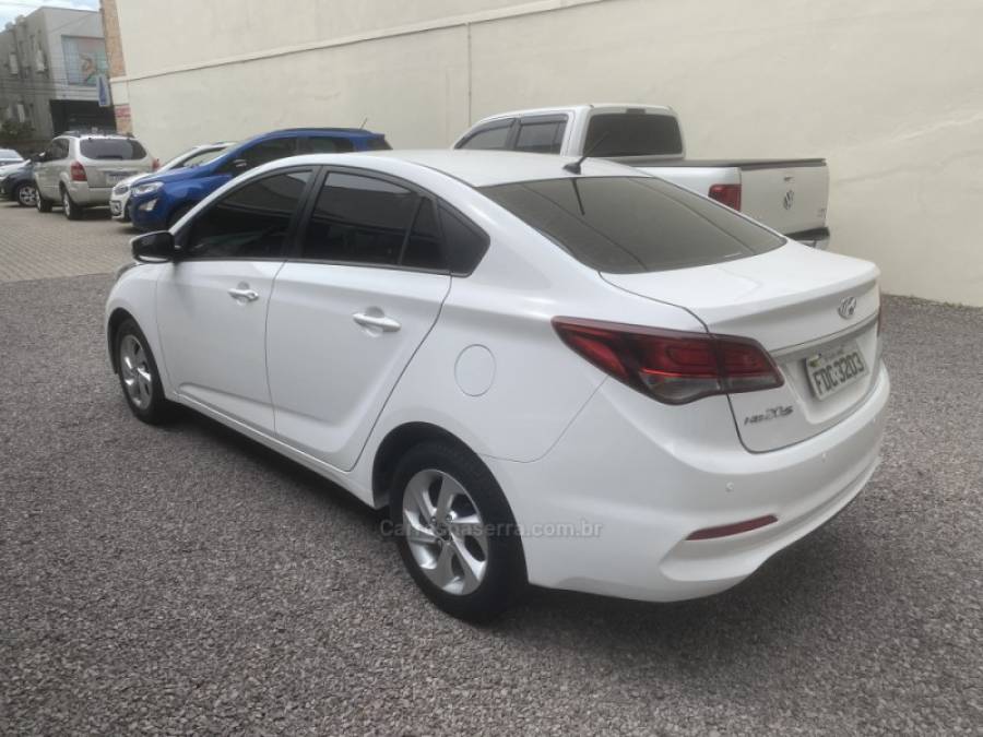 HYUNDAI - HB20S - 2016/2016 - Branca - R$ 65.900,00