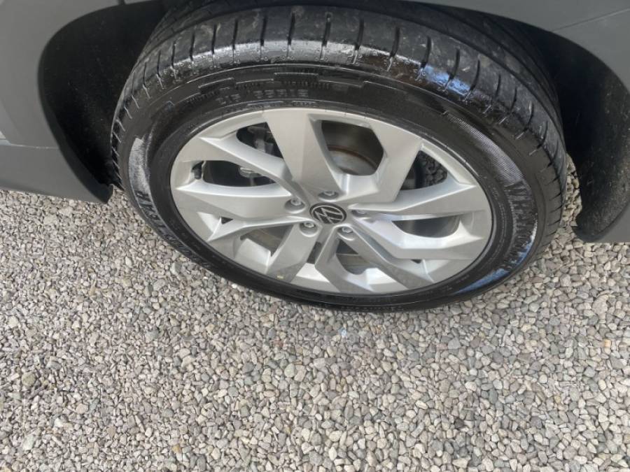 VOLKSWAGEN - TAOS - 2022/2022 - Prata - R$ 129.900,00