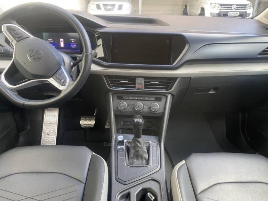 VOLKSWAGEN - TAOS - 2022/2022 - Prata - R$ 129.900,00