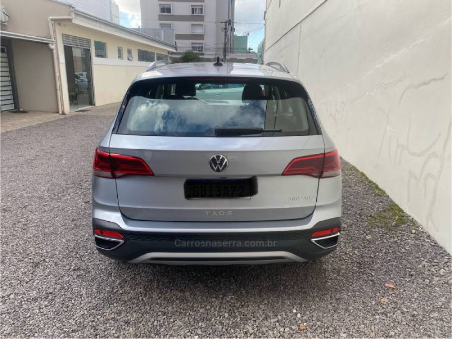 VOLKSWAGEN - TAOS - 2022/2022 - Prata - R$ 129.900,00