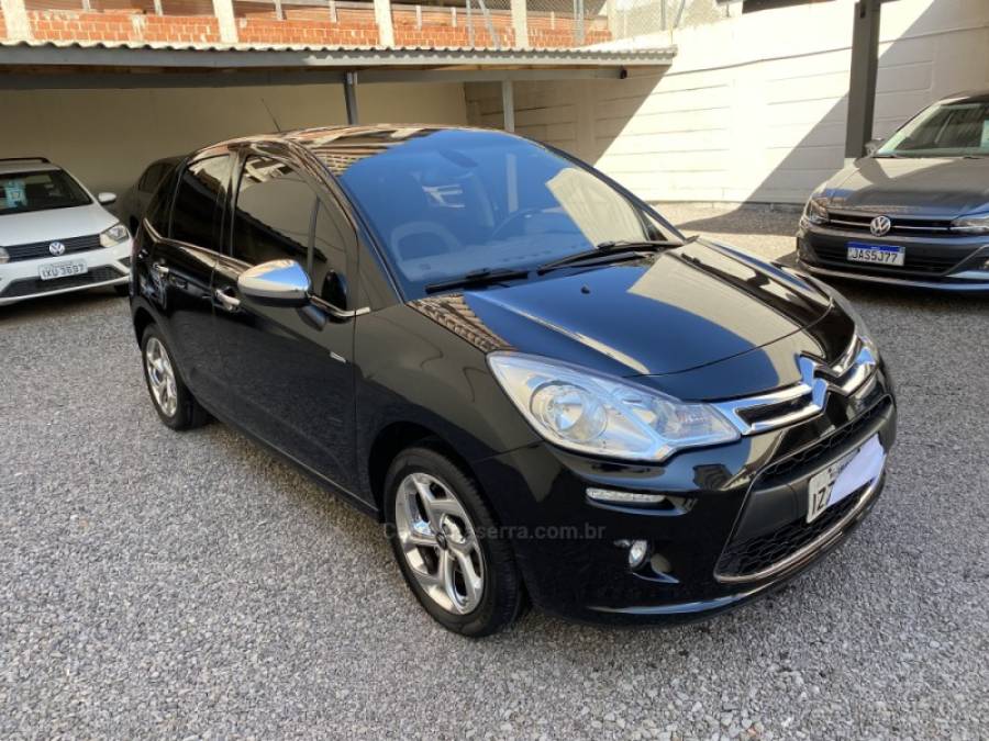 CITROËN - C3 - 2015/2015 - Preta - R$ 45.900,00