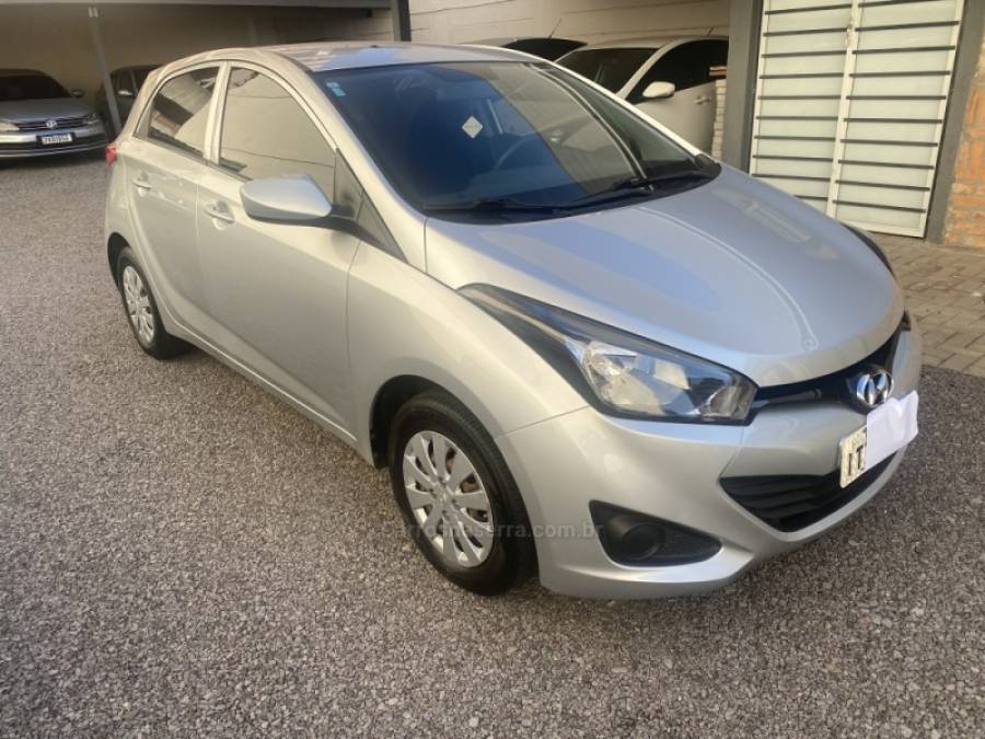 HYUNDAI - HB20 - 2013/2013 - Prata - R$ 44.900,00