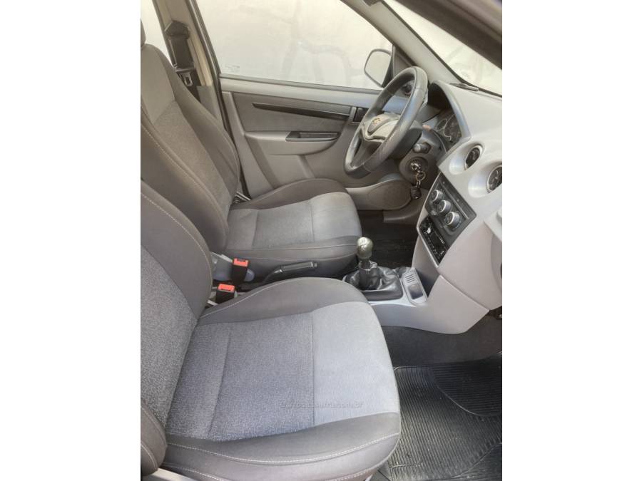 CHEVROLET - PRISMA - 2011/2012 - Preta - R$ 27.900,00