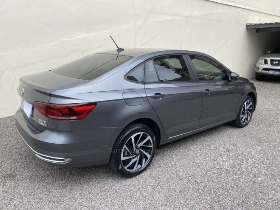 VOLKSWAGEN - VIRTUS - 2021/2022 - Cinza - R$ 96.900,00