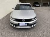 VOLKSWAGEN - JETTA - 2016/2016 - Prata - R$ 78.900,00