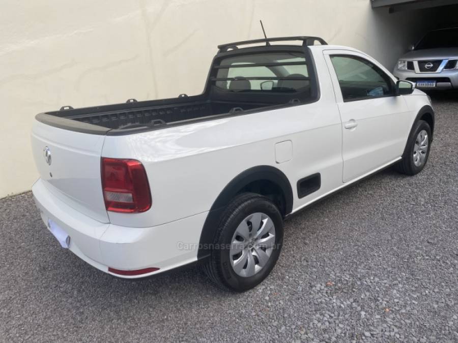 VOLKSWAGEN - SAVEIRO - 2017/2017 - Branca - R$ 55.900,00