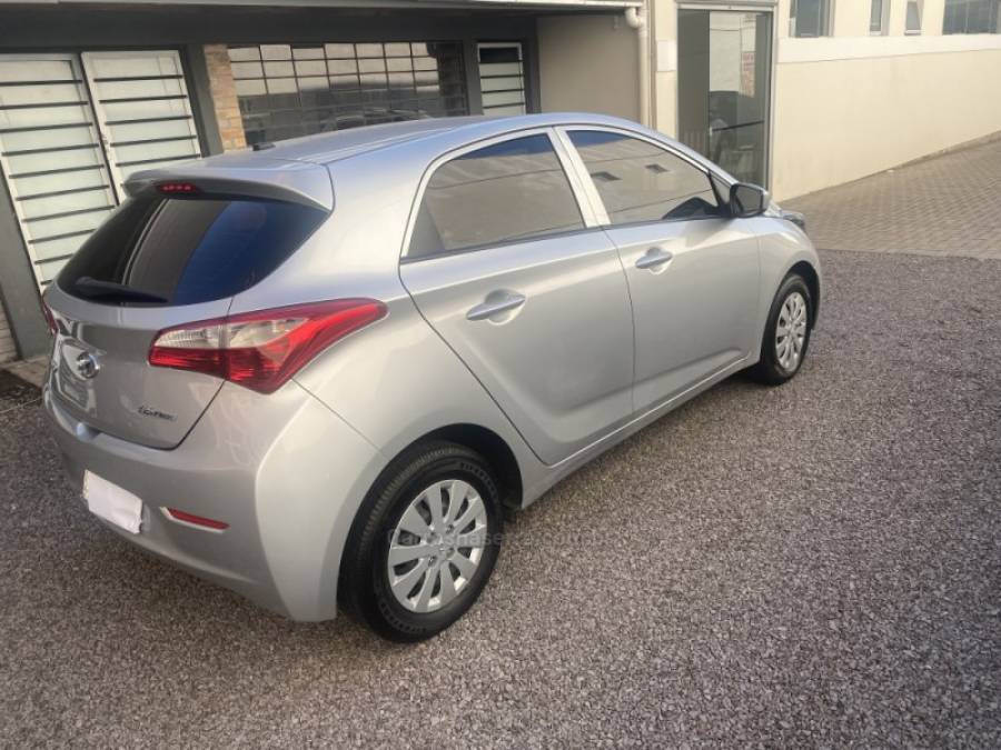 HYUNDAI - HB20 - 2013/2013 - Prata - R$ 44.900,00