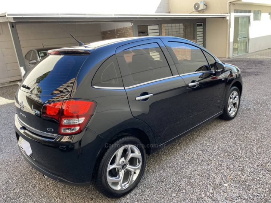 CITROËN - C3 - 2015/2015 - Preta - R$ 45.900,00
