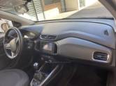 CHEVROLET - ONIX - 2013/2014 - Branca - R$ 51.900,00