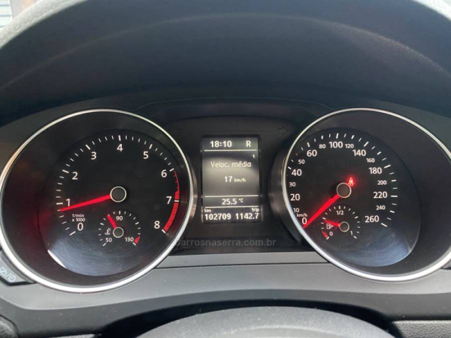 VOLKSWAGEN - JETTA - 2016/2016 - Prata - R$ 75.900,00