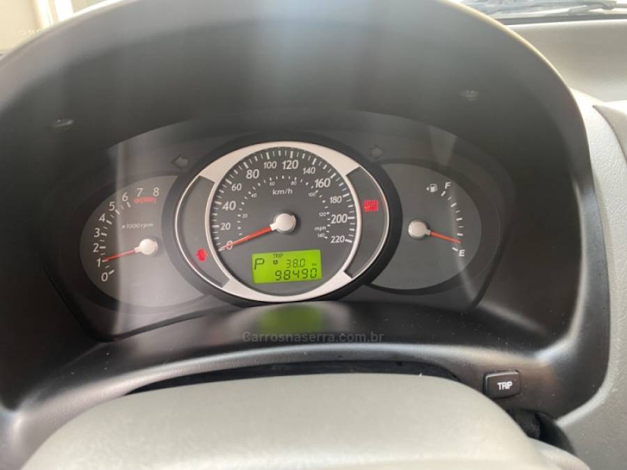 HYUNDAI - TUCSON - 2012/2013 - Dourada - R$ 51.900,00