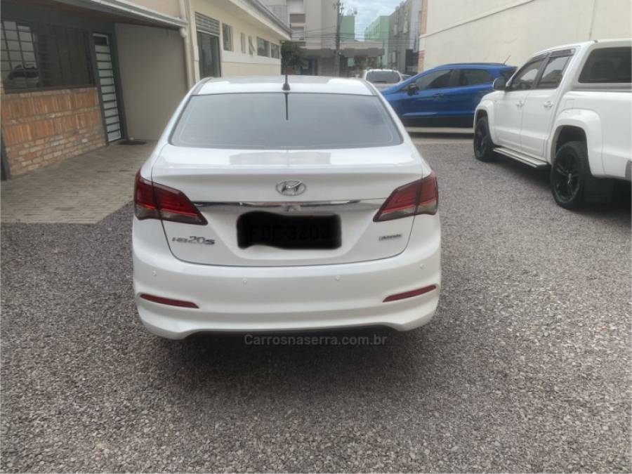 HYUNDAI - HB20S - 2016/2016 - Branca - R$ 65.900,00