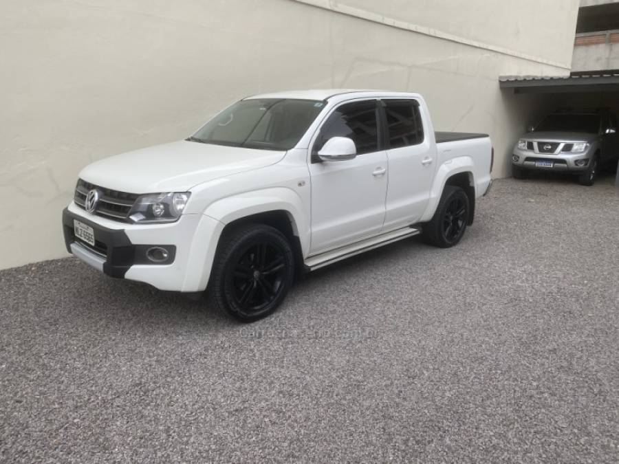 VOLKSWAGEN - AMAROK - 2014/2014 - Branca - R$ 95.900,00