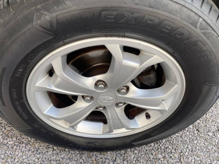 HYUNDAI - TUCSON - 2012/2013 - Dourada - R$ 51.900,00